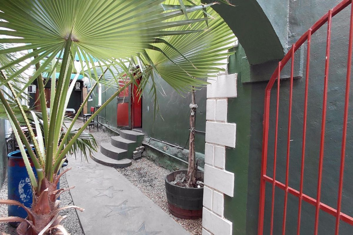 Retail For Sale in Oudtshoorn Central - Photo 2