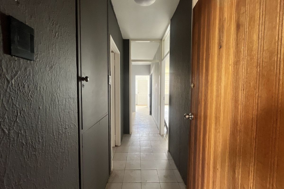 House For Sale in Sunnyside - Photo 2