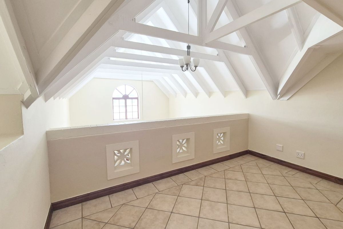 Townhouse For Sale in Irene Proper Security Estate - Photo 4