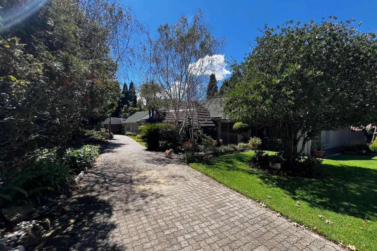 House For Sale in Volksrust Central - Photo 3