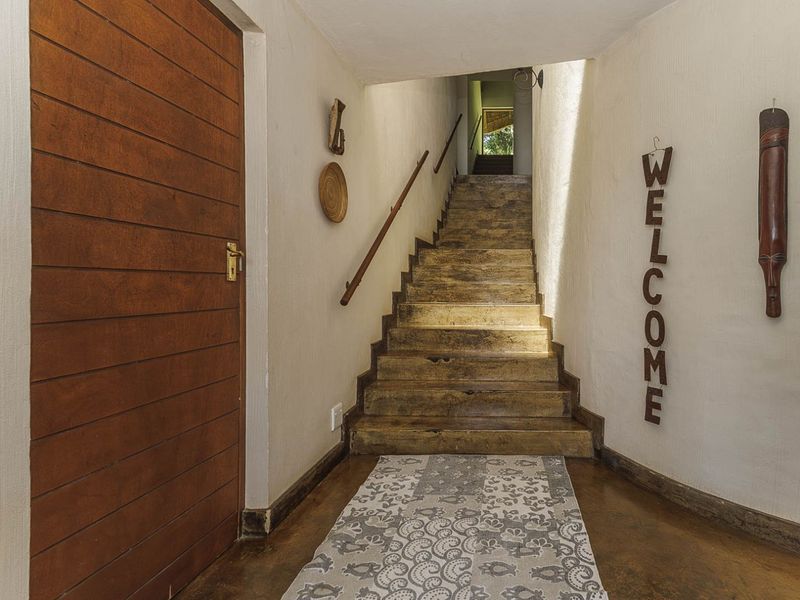 Townhouse For Sale in Assagay - Photo 3