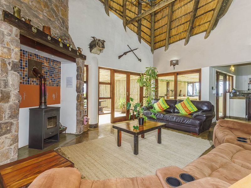 Townhouse For Sale in Assagay - Photo 6