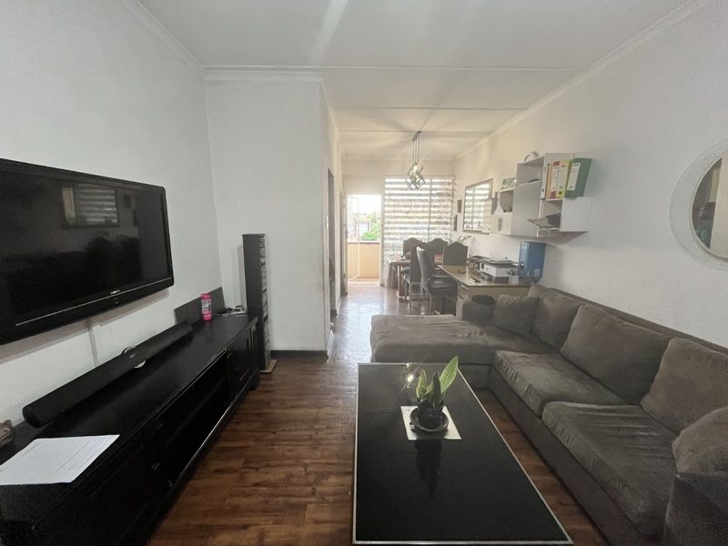 Apartment For Sale in Windsor East - Photo 10