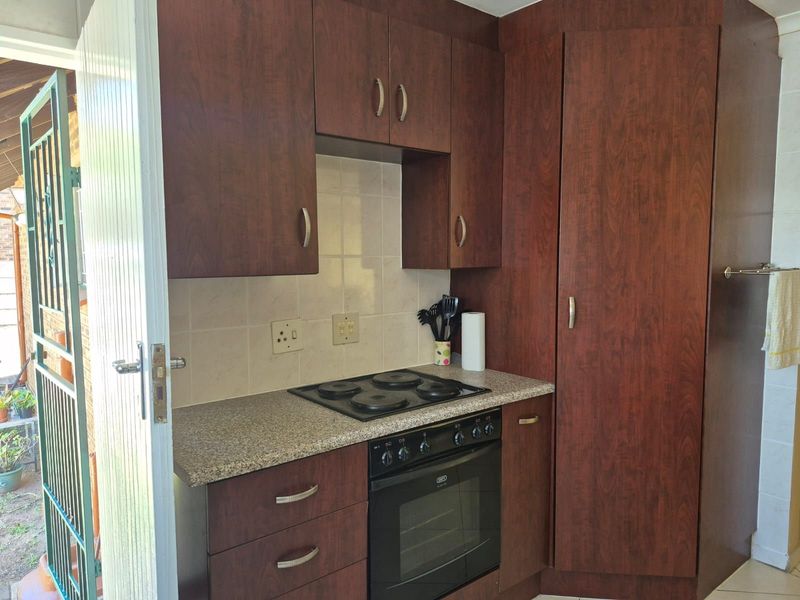 House For Sale in Groblerpark - Photo 10