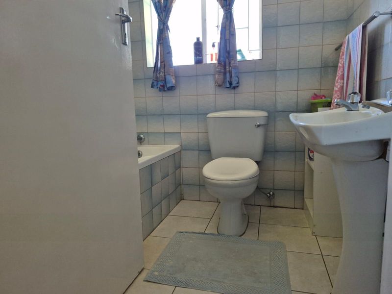 House For Sale in Groblerpark - Photo 7