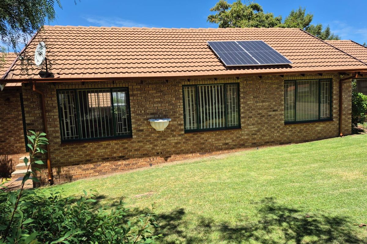 House For Sale in Groblerpark - Photo 2