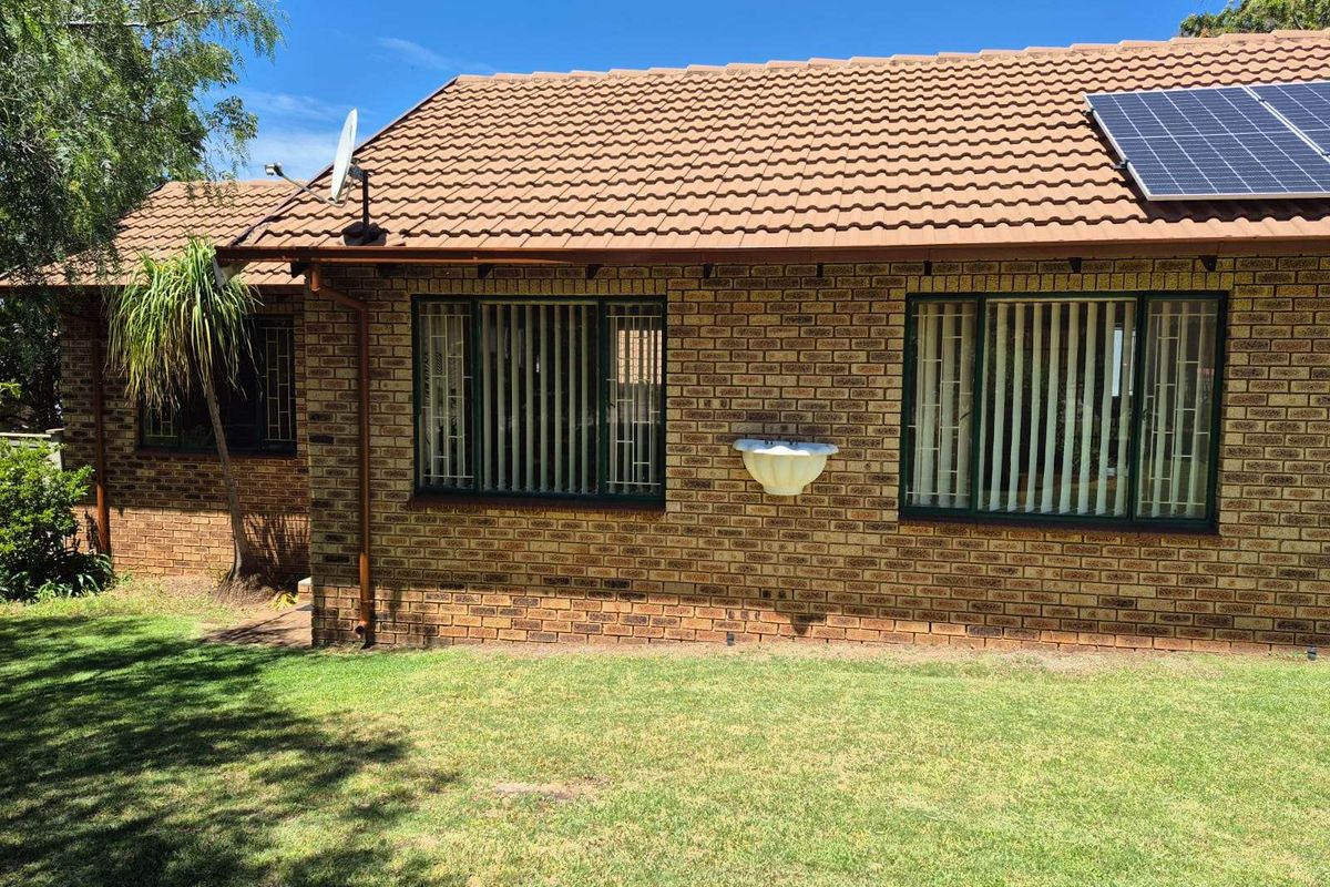 House For Sale in Groblerpark - Photo 3