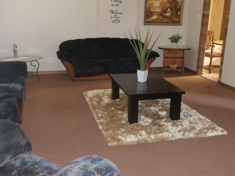 House For Sale in Secunda Central - Photo 5