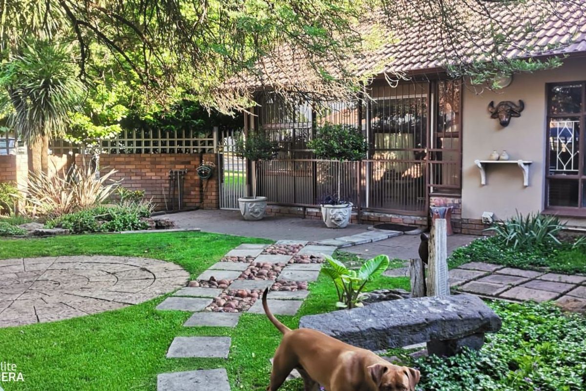 House For Sale in Secunda Central - Photo 4