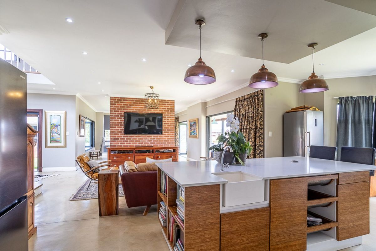 House For Sale in The Hills Game Reserve Estate - Photo 2