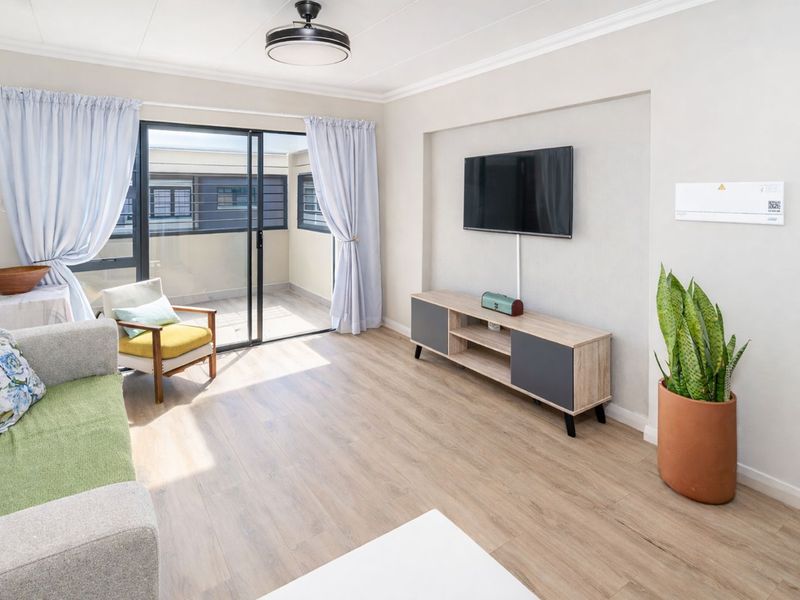 Apartment For Sale in Roodeplaat - Photo 4