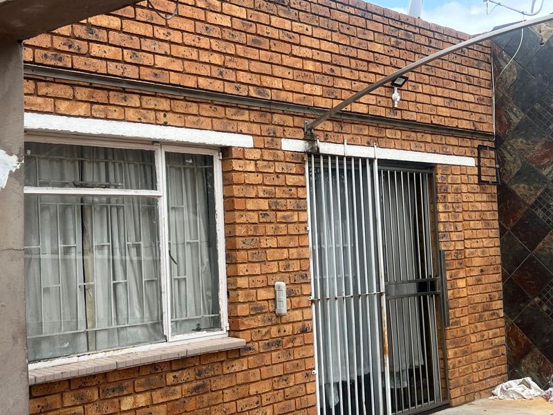 House For Sale in Boksburg North - Photo 6