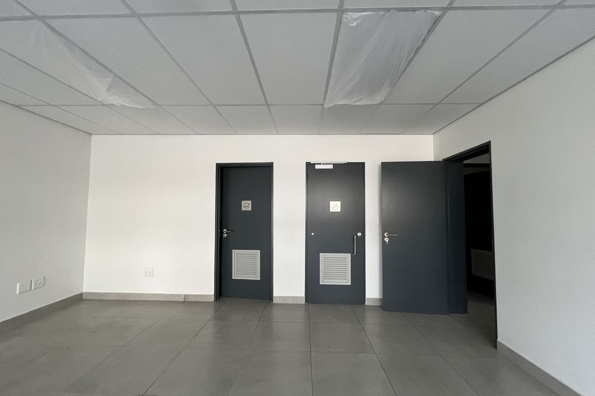 Industrial To Rent in Samrand Business Park - Photo 5