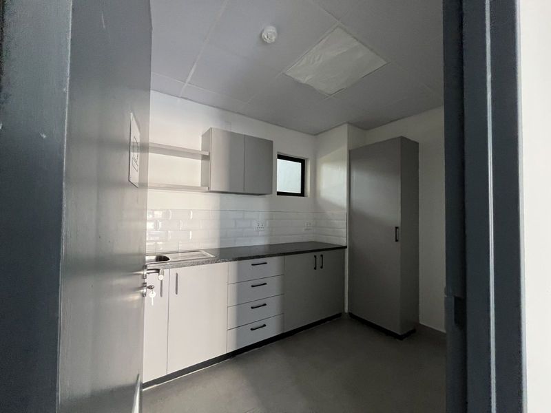 Industrial To Rent in Samrand Business Park - Photo 4