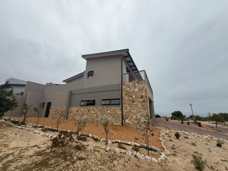 House For Sale in Stilbaai Oos - Photo 4