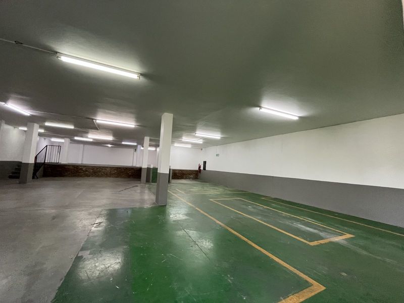 Industrial To Rent in Silvertondale - Photo 2