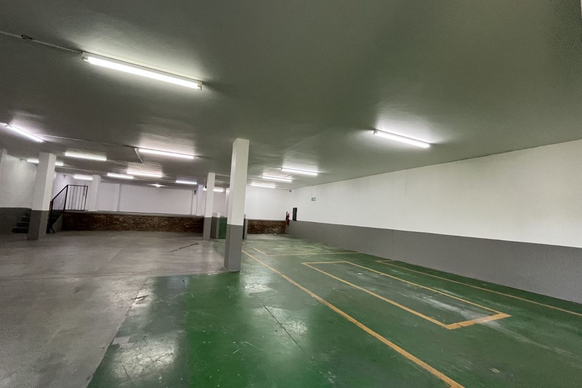 Industrial To Rent in Silvertondale - Photo 2