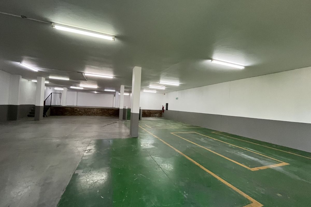 Industrial To Rent in Silvertondale - Photo 4