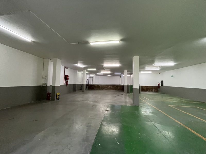 Industrial To Rent in Silvertondale - Photo 3
