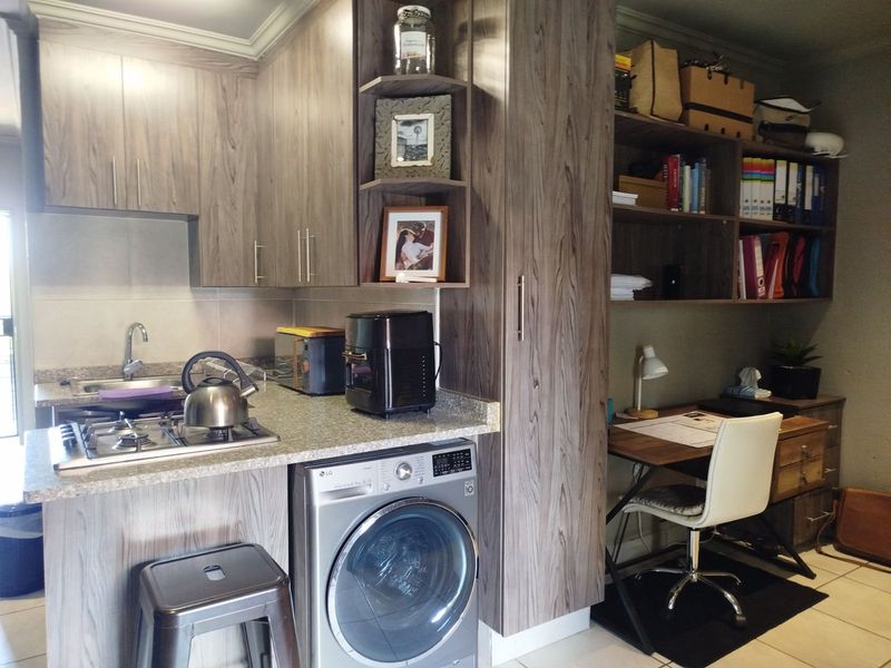 Apartment For Sale in Die Bult - Photo 6