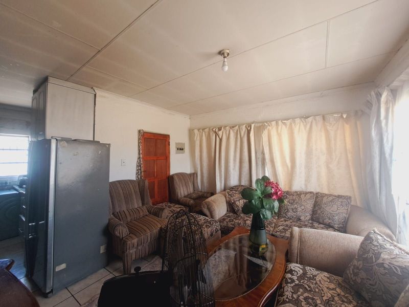 House For Sale in Mamelodi East - Photo 10