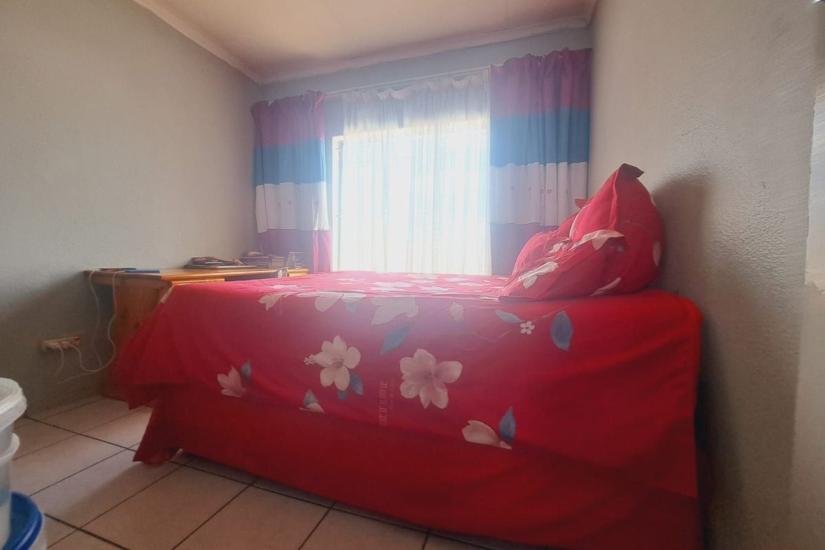 House For Sale in Mamelodi East - Photo 3
