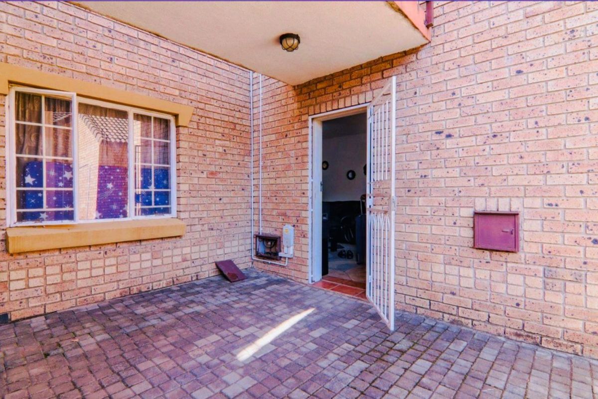 House For Sale in Eco Park Estate - Photo 2