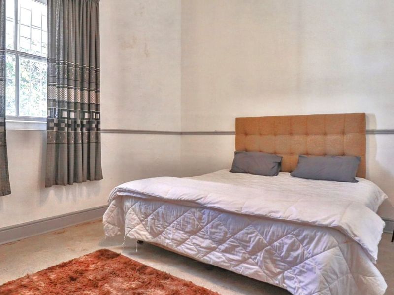 House For Sale in Robertson Central - Photo 5