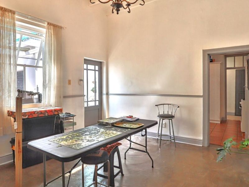 House For Sale in Robertson Central - Photo 7