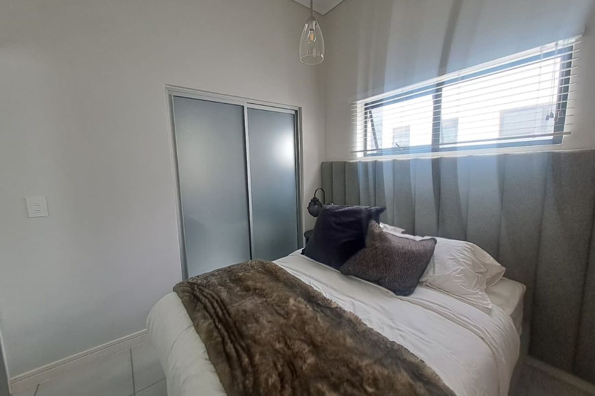 Apartment To Rent in Mooikloof - Photo 5