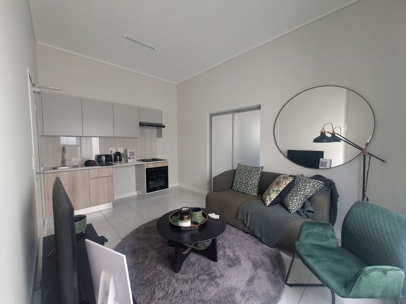 Apartment To Rent in Mooikloof - Photo 3