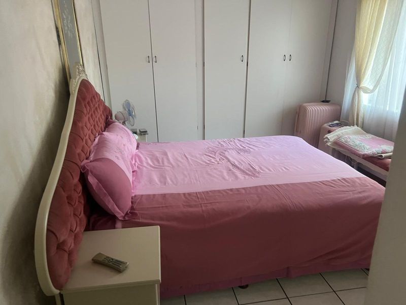 House For Sale in Primrose - Photo 9