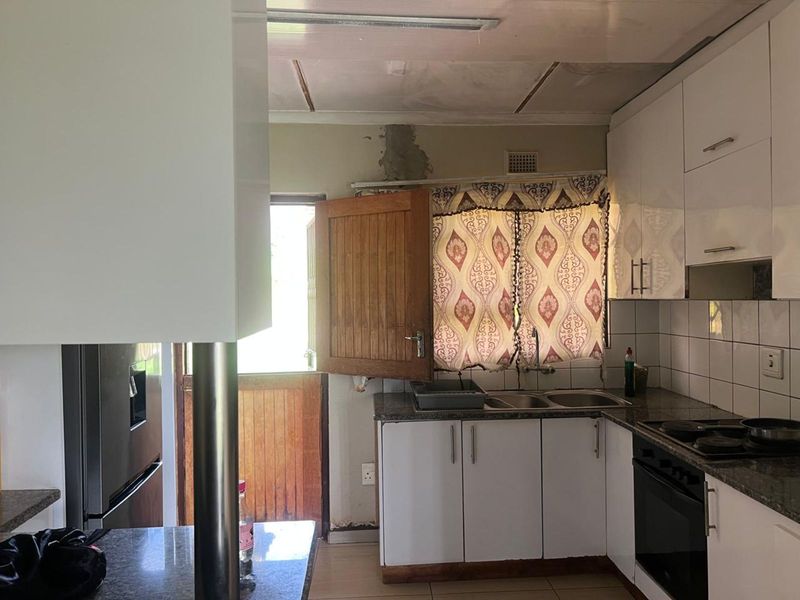 House For Sale in Richem - Photo 10