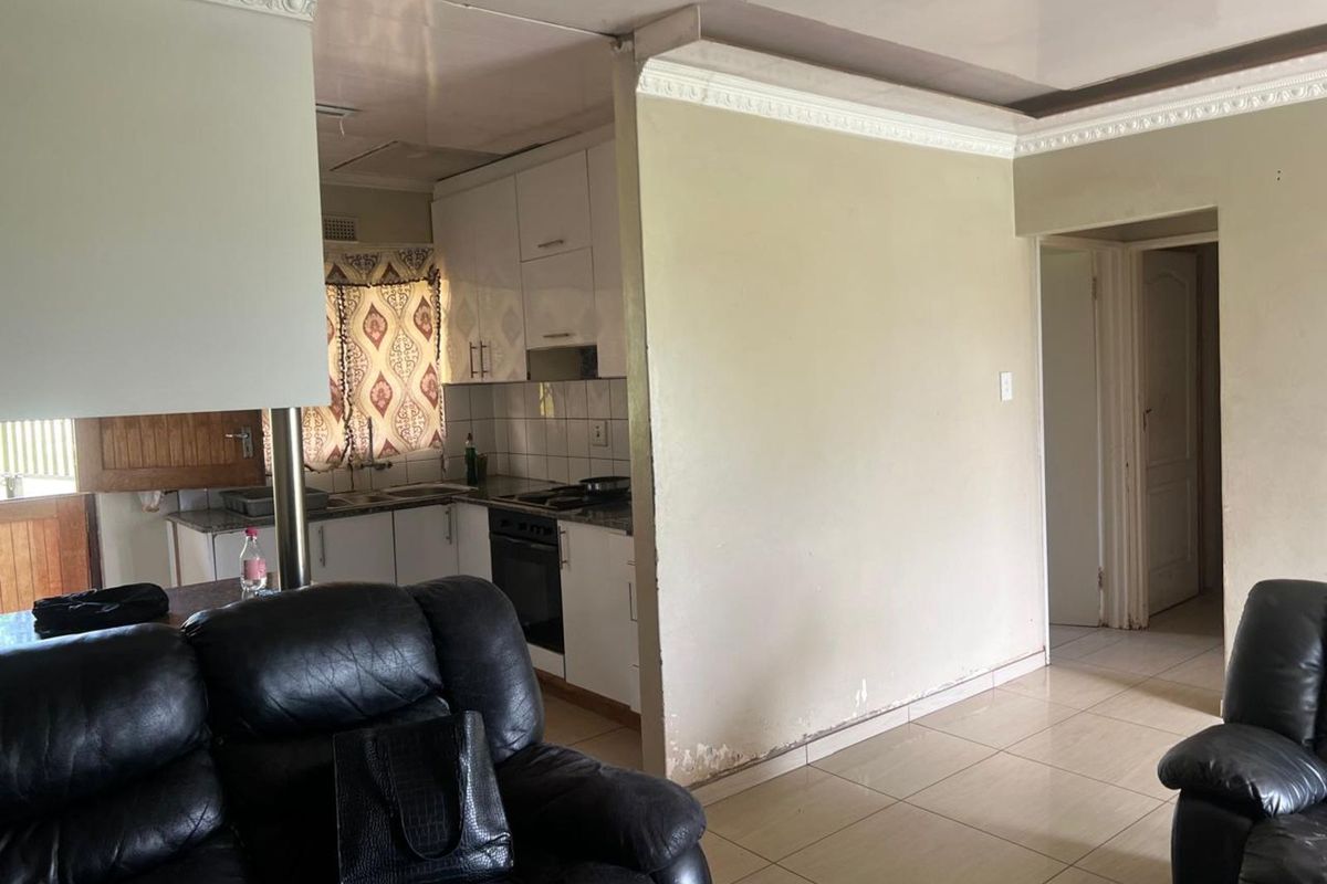 House For Sale in Richem - Photo 4