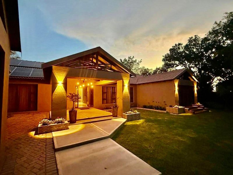 House For Sale in Secunda Central - Photo 3