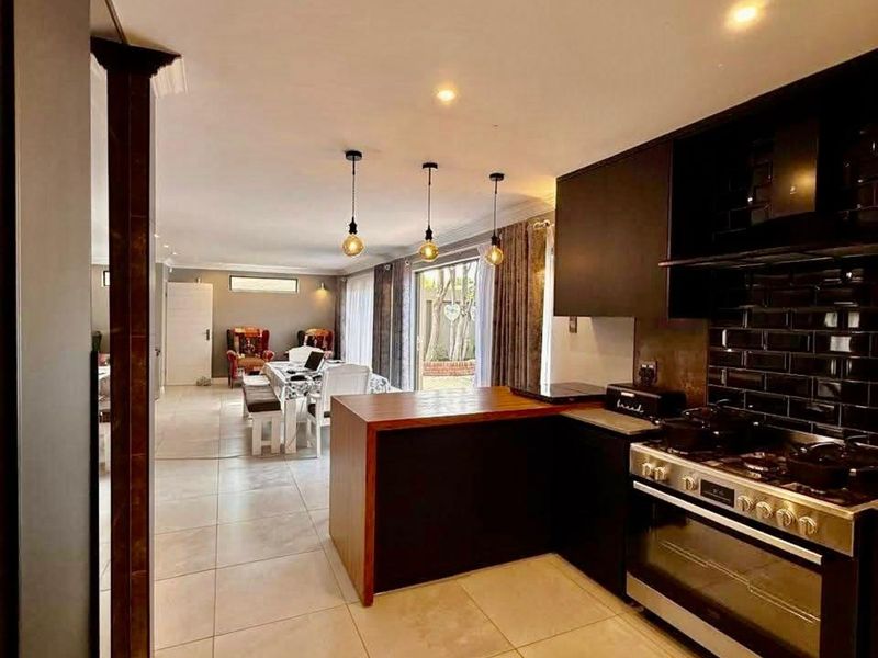 House For Sale in Secunda Central - Photo 9