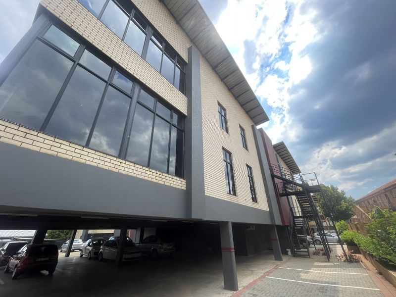 Office For Sale in Die Hoewes - Photo 6