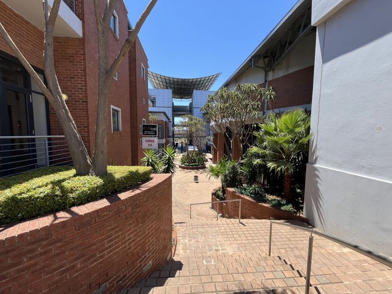 Retail To Rent in Zwartkop - Photo 2