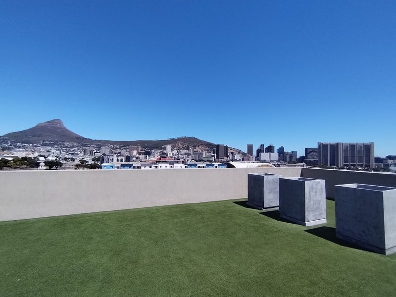 Apartment For Sale in Zonnebloem - Photo 4