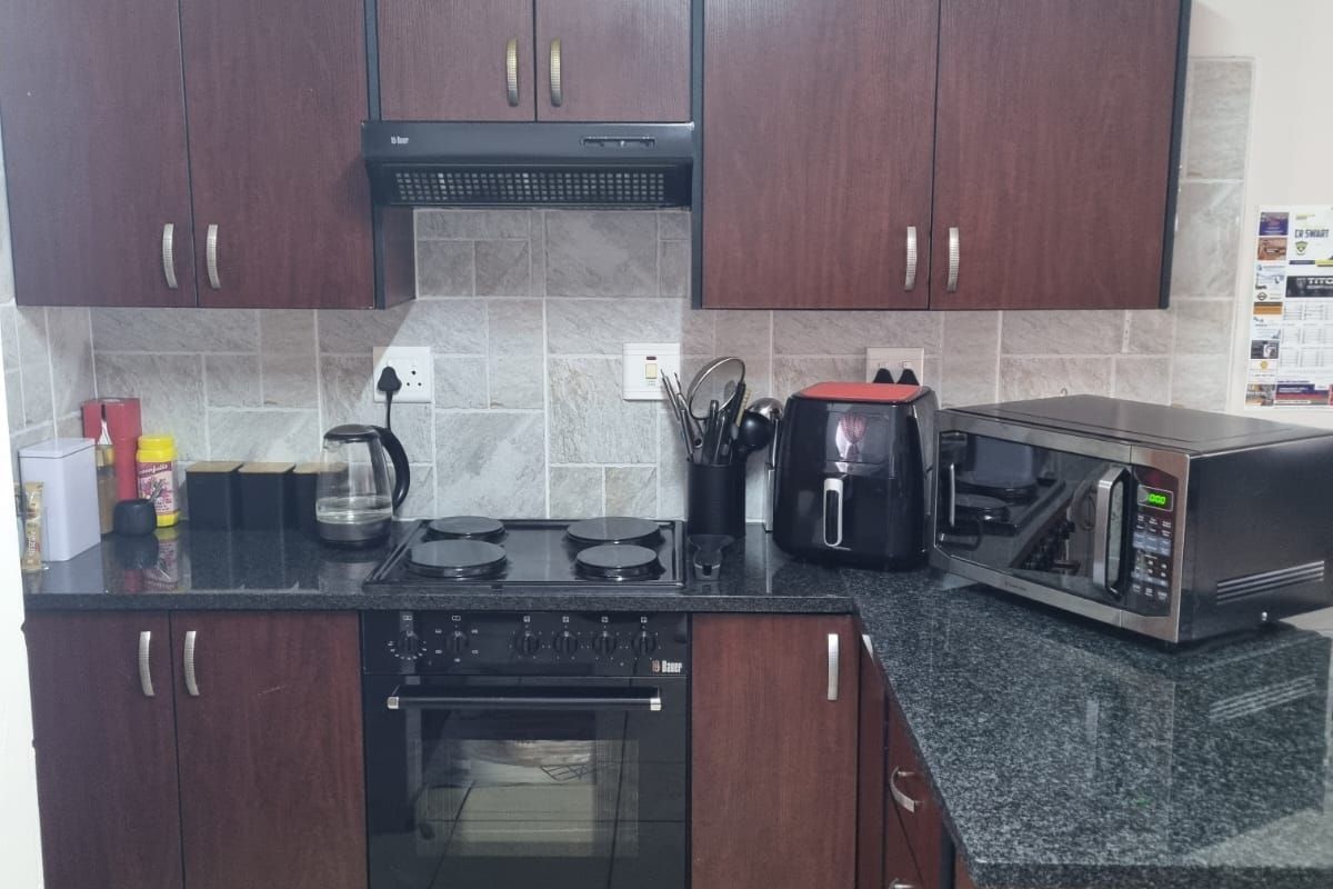 Apartment For Sale in Gholfsig - Photo 5