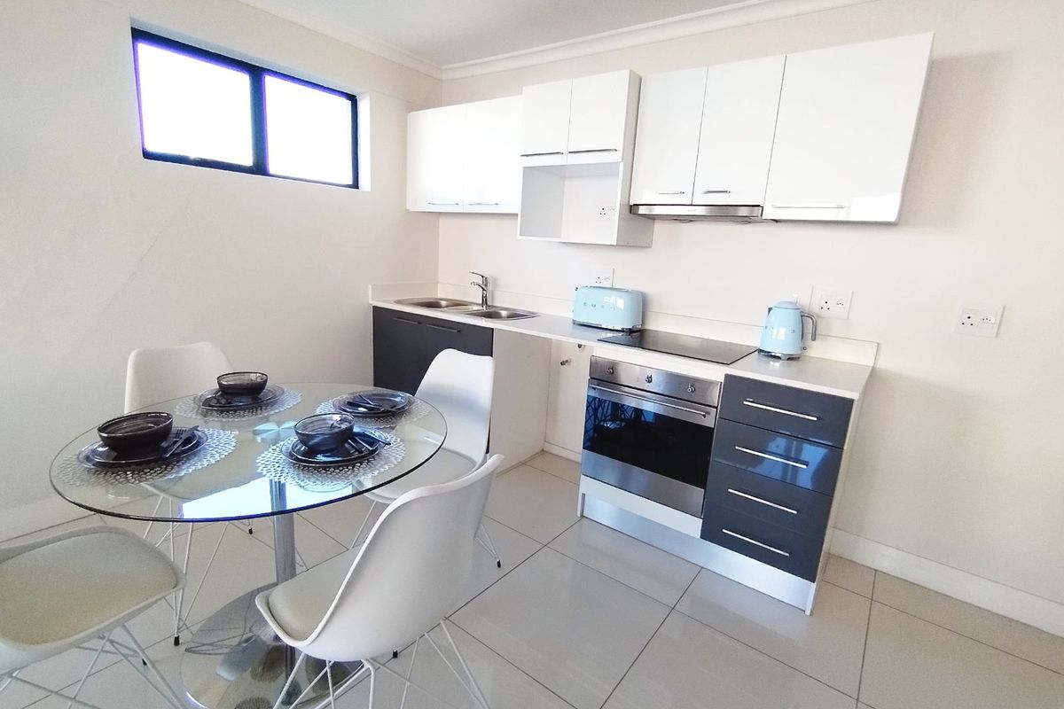 Apartment For Sale in Zonnebloem - Photo 3