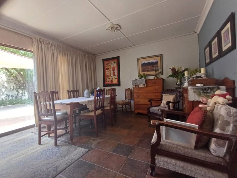 House For Sale in Wilkoppies - Photo 6