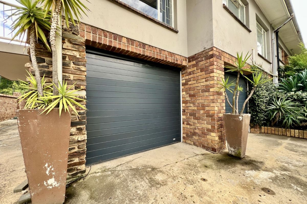 House For Sale in Ermelo Central - Photo 2