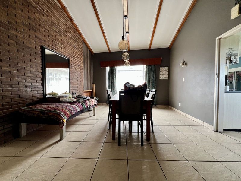 House For Sale in Ermelo Central - Photo 8
