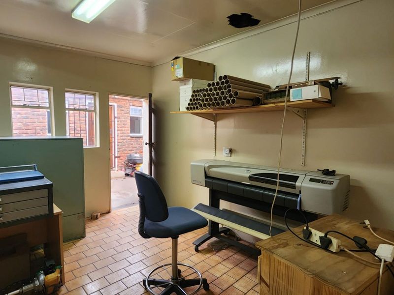 House For Sale in Lyttelton Manor - Photo 4