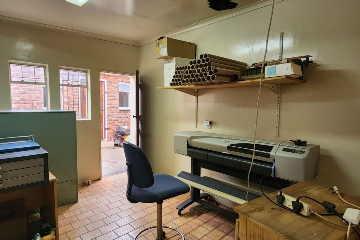 House For Sale in Lyttelton Manor - Photo 4