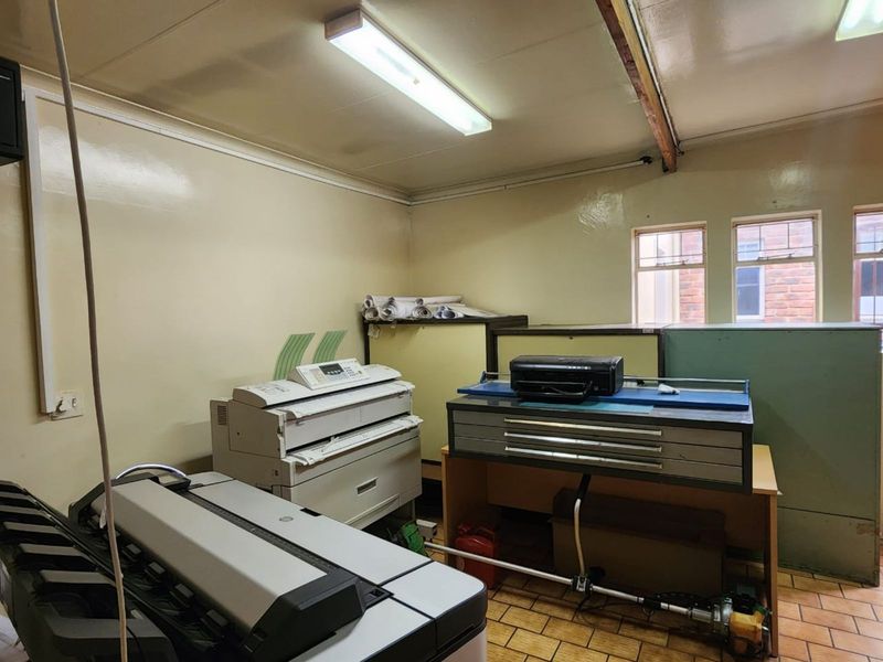 House For Sale in Lyttelton Manor - Photo 5