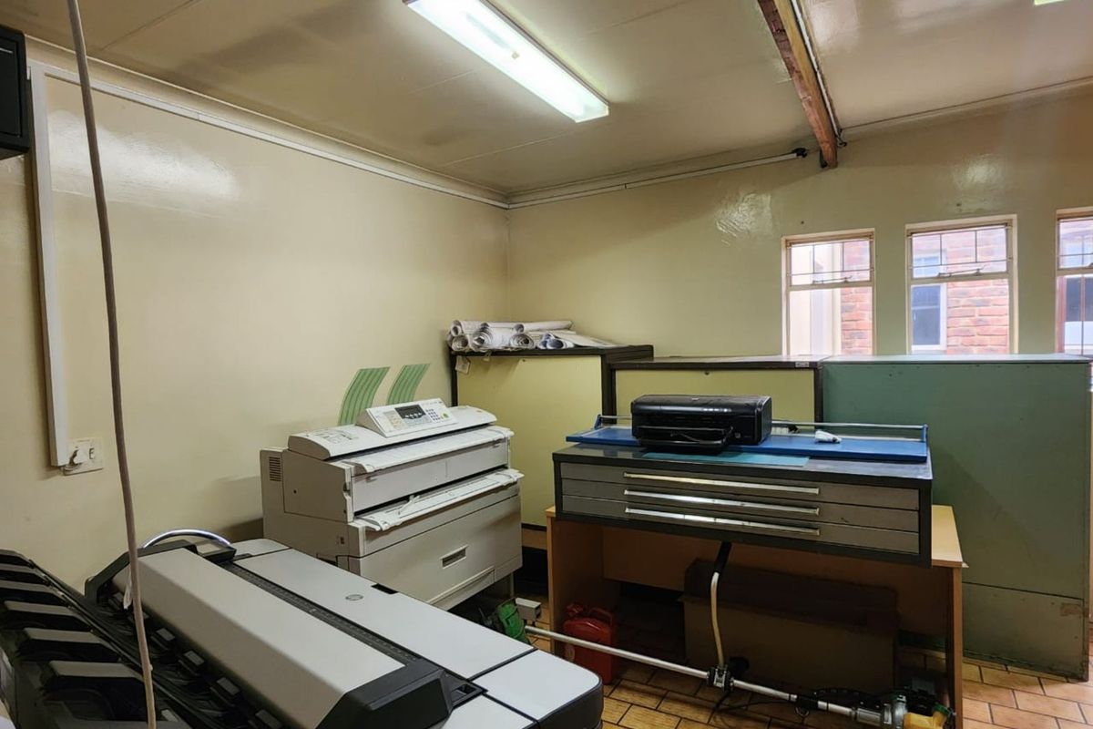 House For Sale in Lyttelton Manor - Photo 5