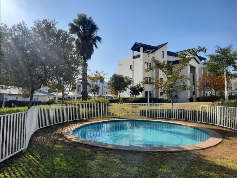 Apartment For Sale in Dainfern - Photo 3