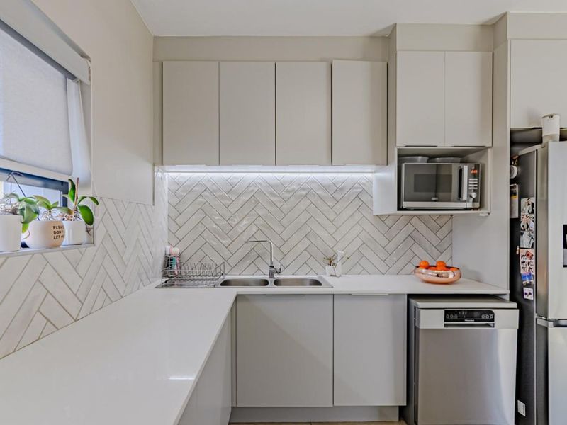 House For Sale in Olympus AH - Photo 8